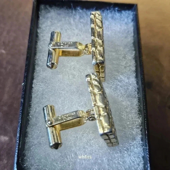 Christian Dior "Croc Leather" Gold Tone Cufflinks - Picture 2 of 3